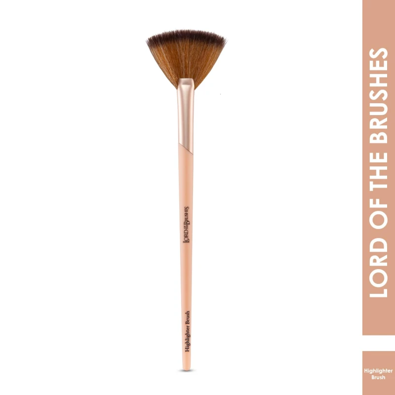 Glam21 Lord of the Brushes Highlighter Fan Brush |Soft, Luxurious Bristles for Even &amp; Seamless Finish| Comfortable Grip Handle | Precision Application thumbnail 2